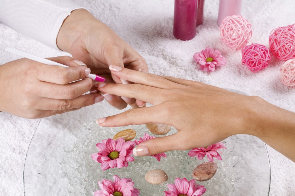 Acrylic Gel Nails Shellac Nails Golden Touch Massage Beauty Salon